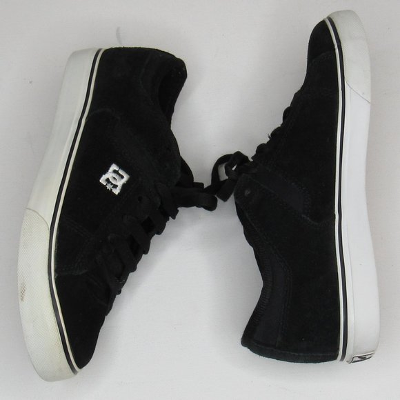 DC Low Suede Skateboarding Sneakers Sport Shoe Black /white - Picture 2 of 10